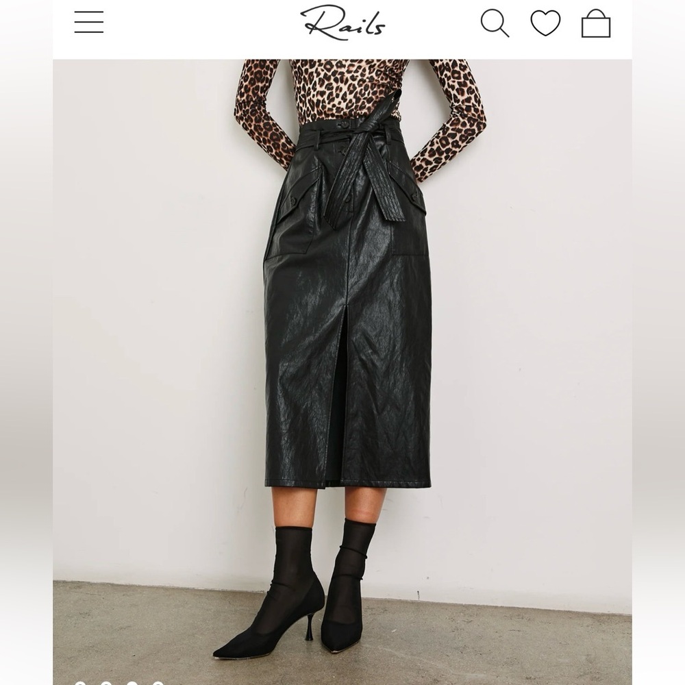 Rails faux leather skirt